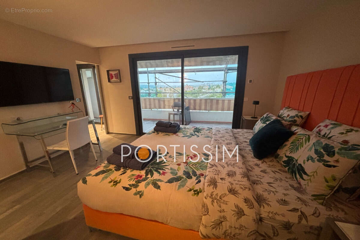 Appartement à CAGNES-SUR-MER