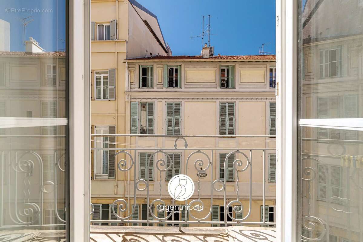 Appartement à NICE
