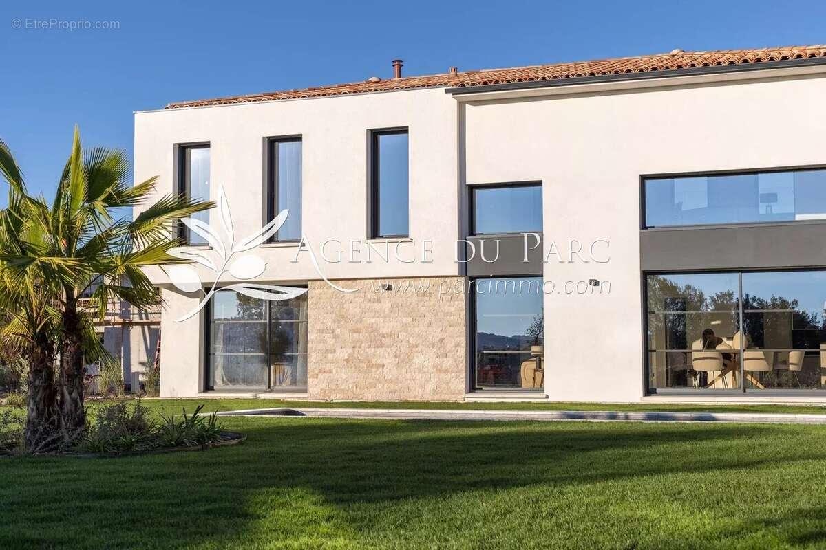 Maison à BIOT