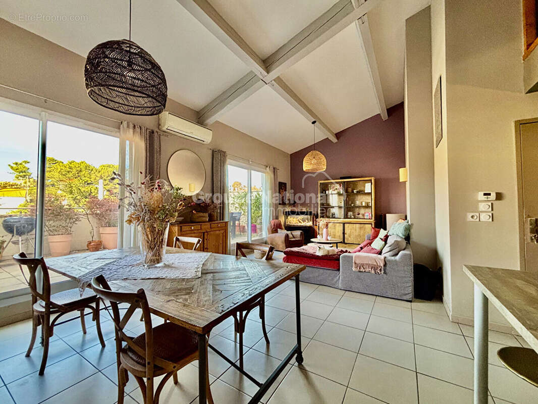 Appartement à NIMES