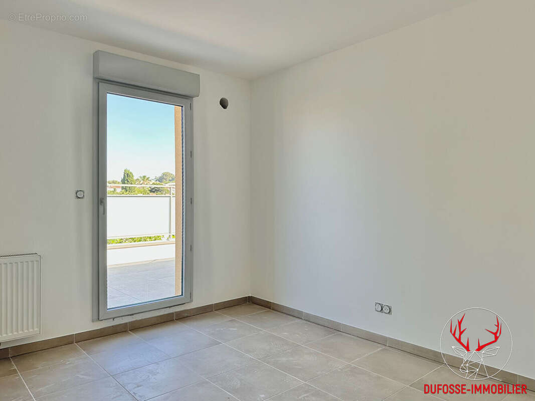 Appartement Six Fours Les Plages 4 pièce(s) 86 m2 - photo 6