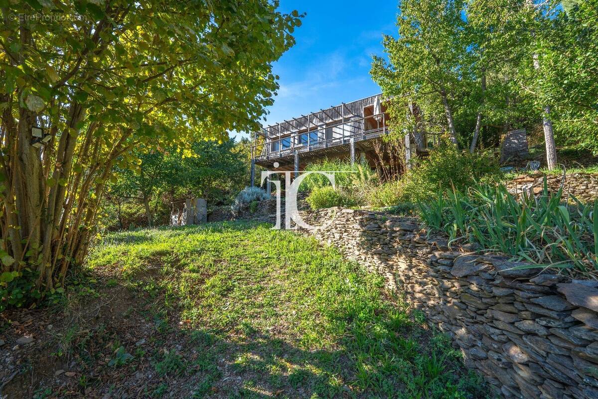 Maison à MALARCE-SUR-LA-THINES