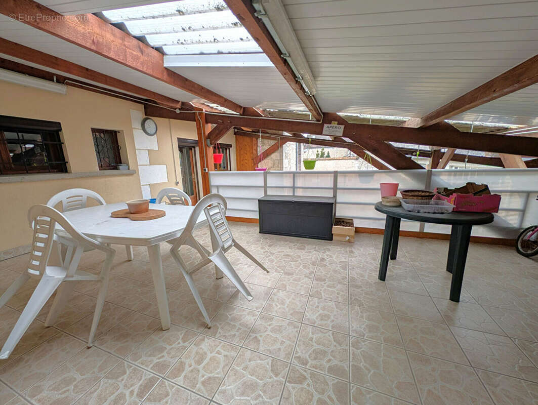 Maison à CHAMPLAY