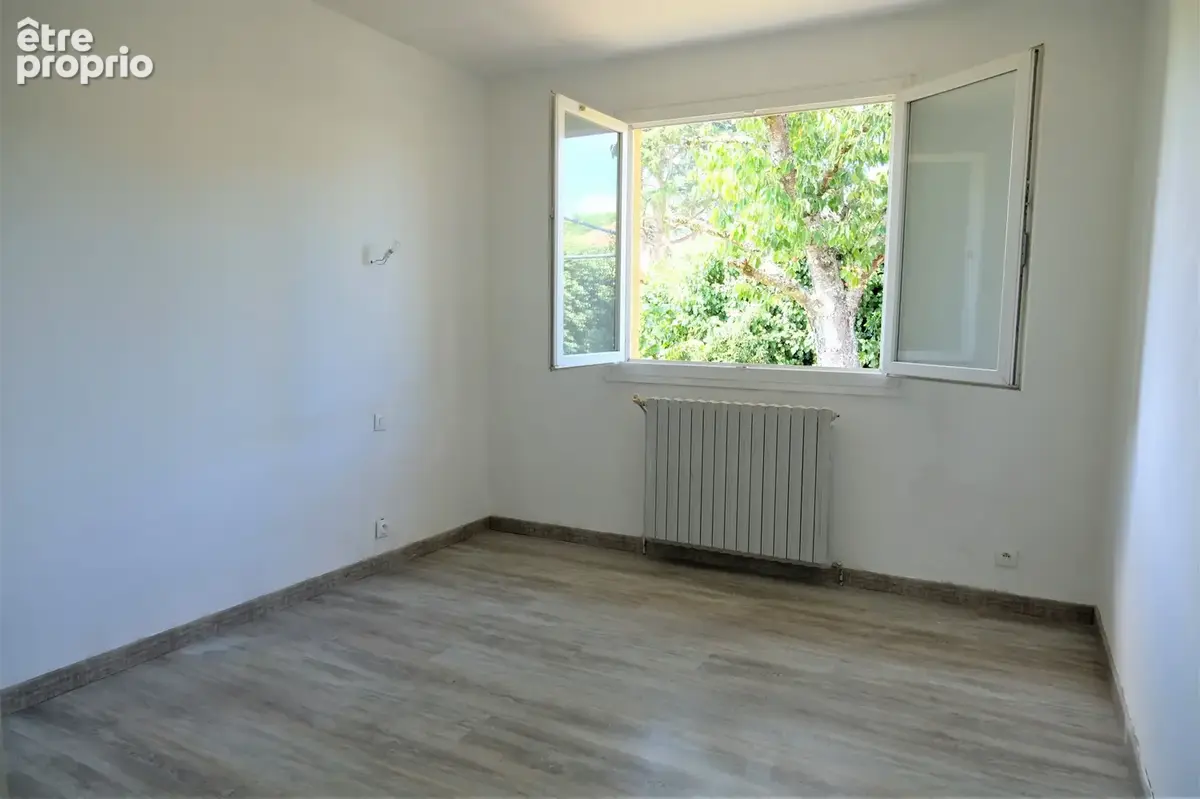  maison t4 plain pied 94m2 terrain 735m2 pour investisseur vendue louée - photo 7