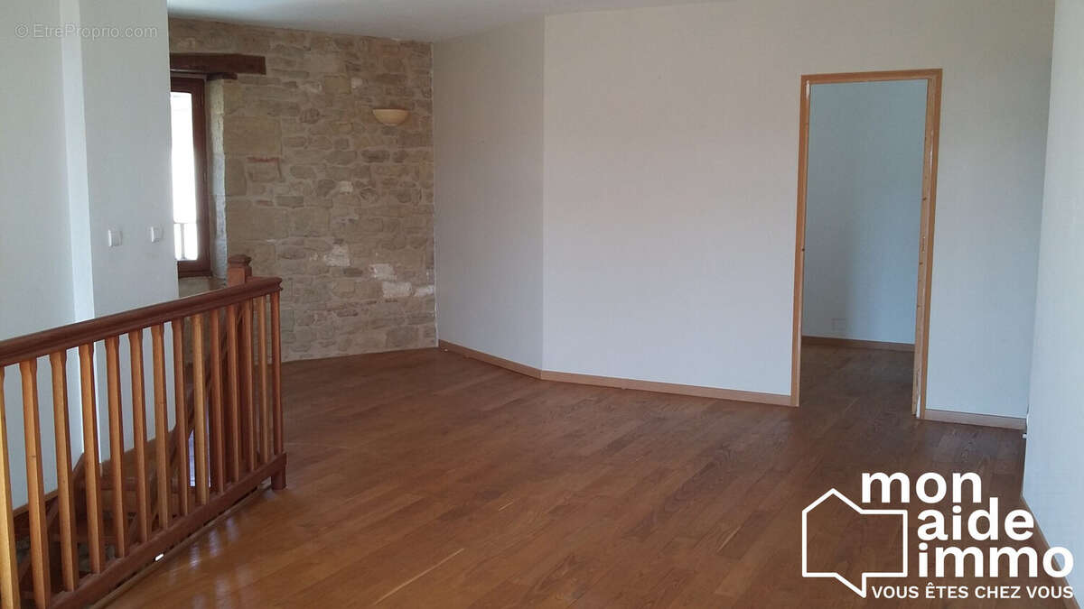 RDC - Appartement à CORGNAC-SUR-L'ISLE