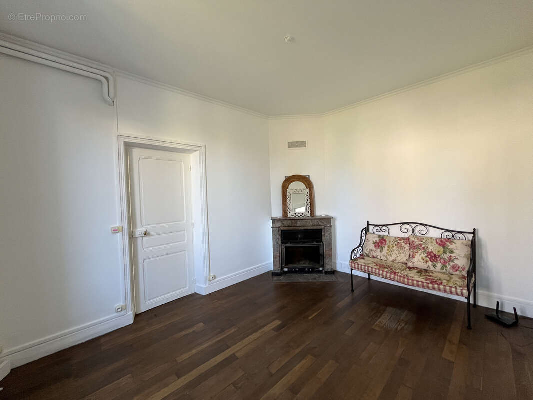 Maison à MALESHERBES