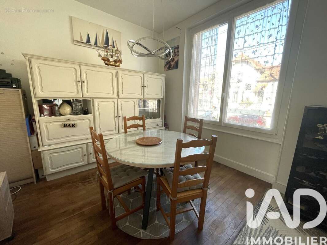 Photo 6 - Maison à MONTLUCON