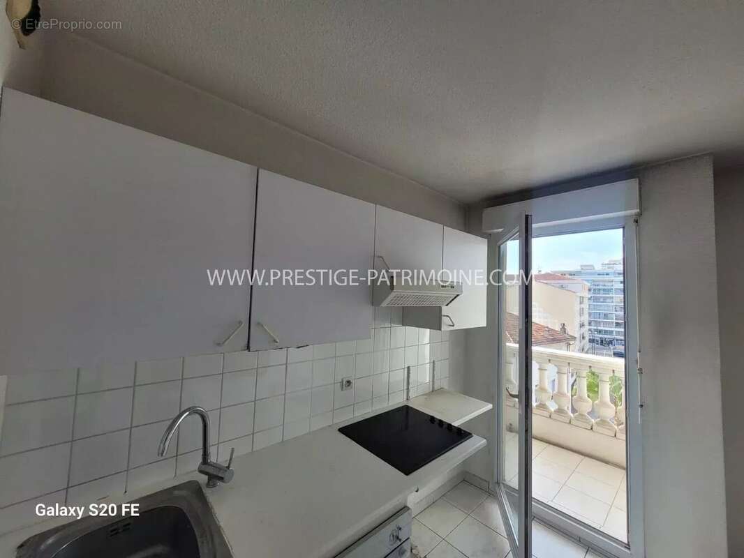 Appartement à CANNES