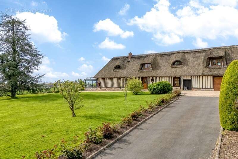 Maison à SAINT-ROMAIN-DE-COLBOSC