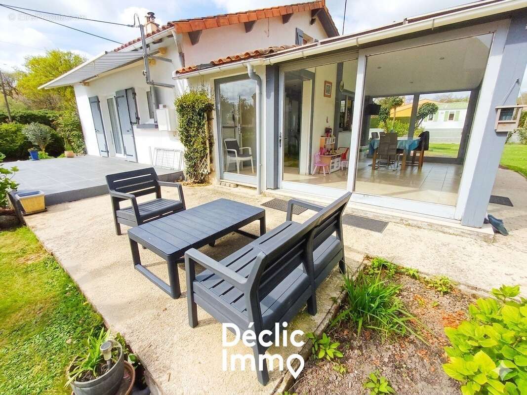 Maison à SAINTE-FLAIVE-DES-LOUPS