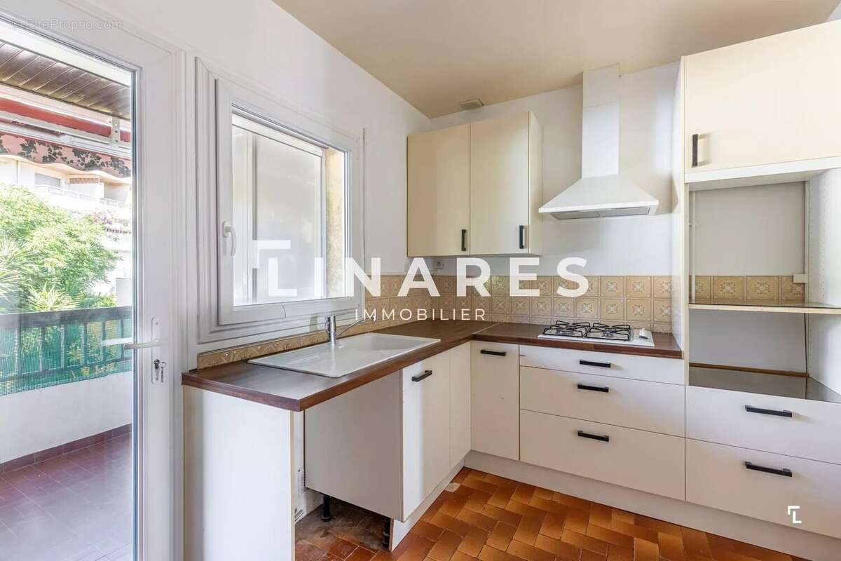 Appartement à MARSEILLE-8E