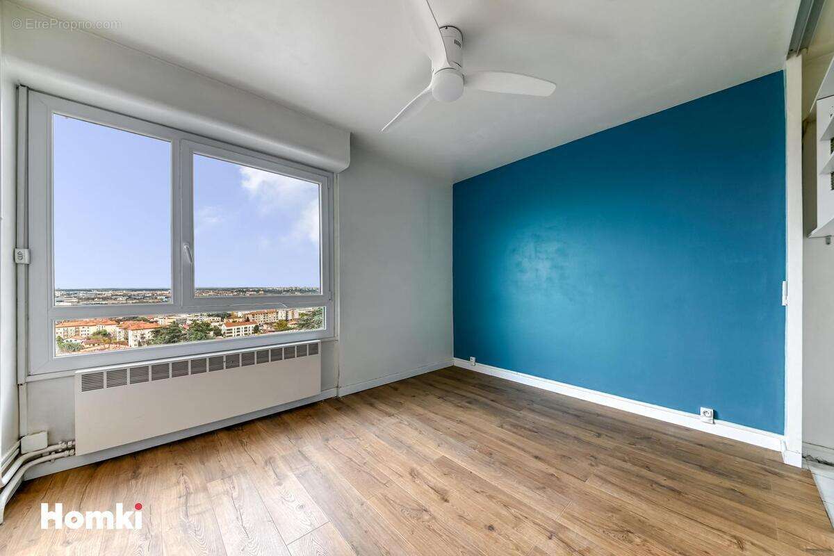 Appartement à OULLINS