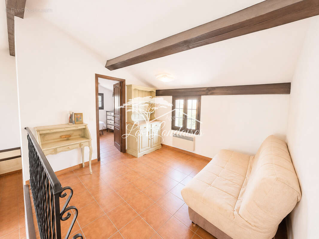 Maison à LA LONDE-LES-MAURES