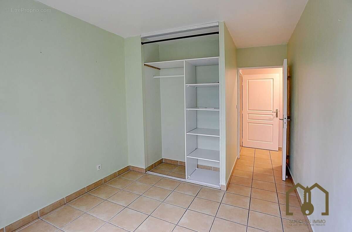 Appartement à VAULX-EN-VELIN