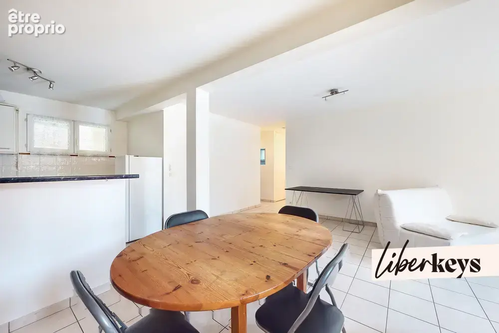 Appartement T3 RDC , Parking - photo 9