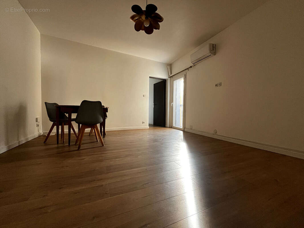 Appartement à L&#039;ISLE-SUR-LA-SORGUE