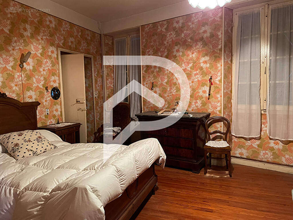 Maison à OLORON-SAINTE-MARIE