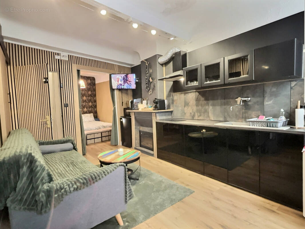 Appartement à HYERES