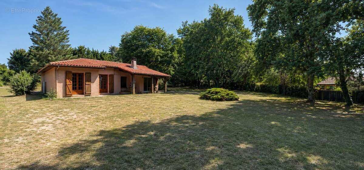Maison 106 m² à Labrit  - photo 2