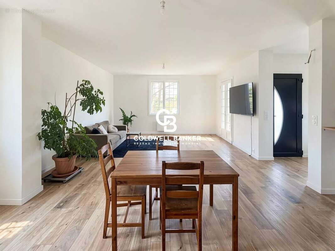 Le Beausset - Maison sur Terrain de 5000m2 - photo 11