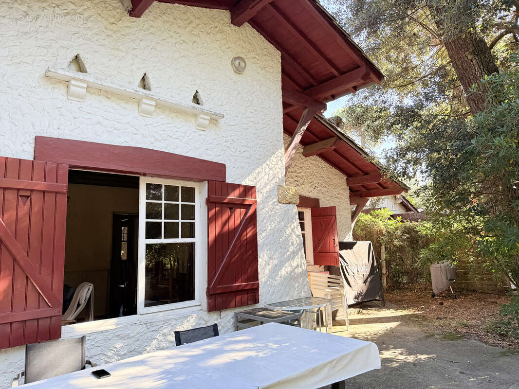 Maison à LE BOUSCAT