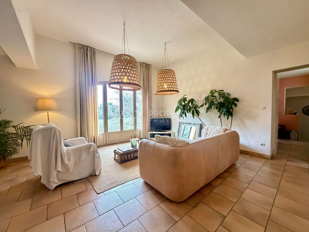 Maison à MERINDOL