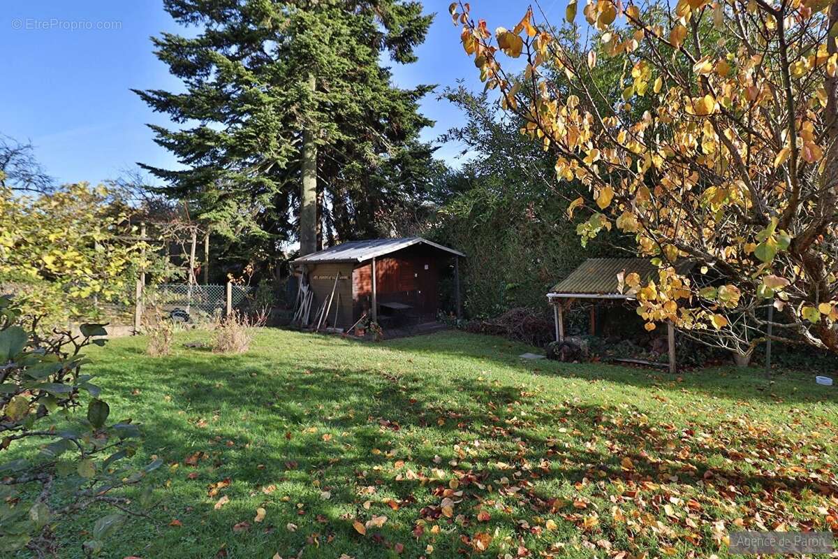 Maison à VERRIERES-LE-BUISSON