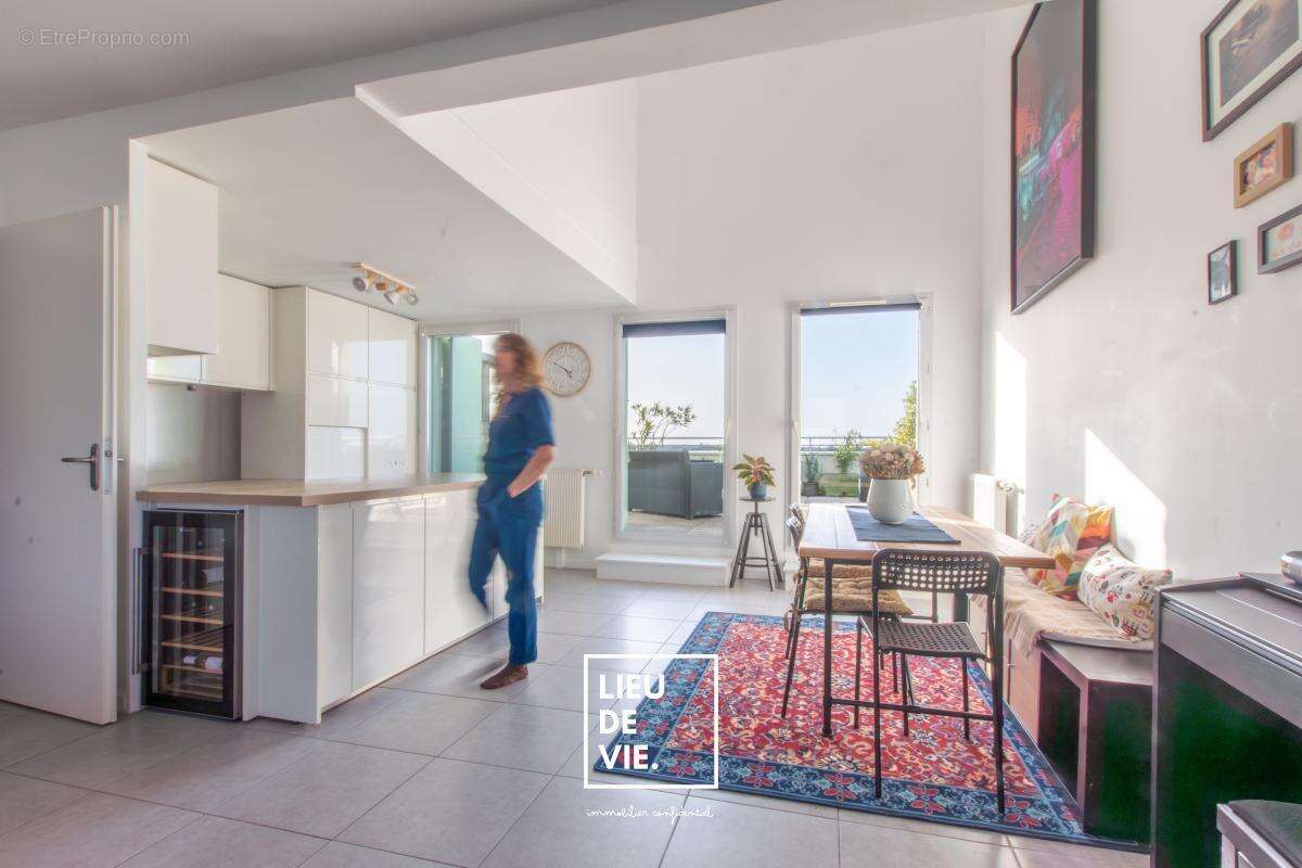 Appartement à BORDEAUX