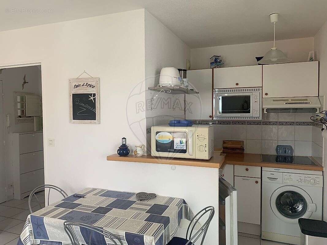 Appartement à VAUX-SUR-MER