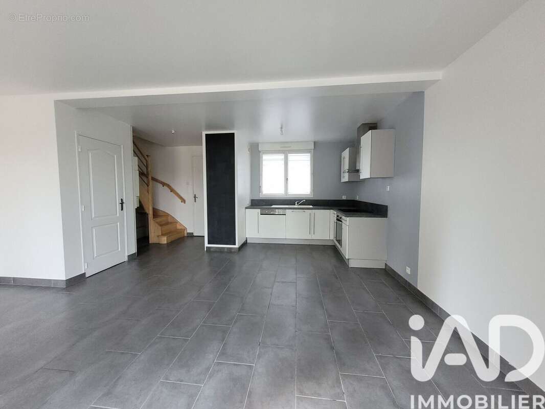 Photo 2 - Appartement à LIMOURS