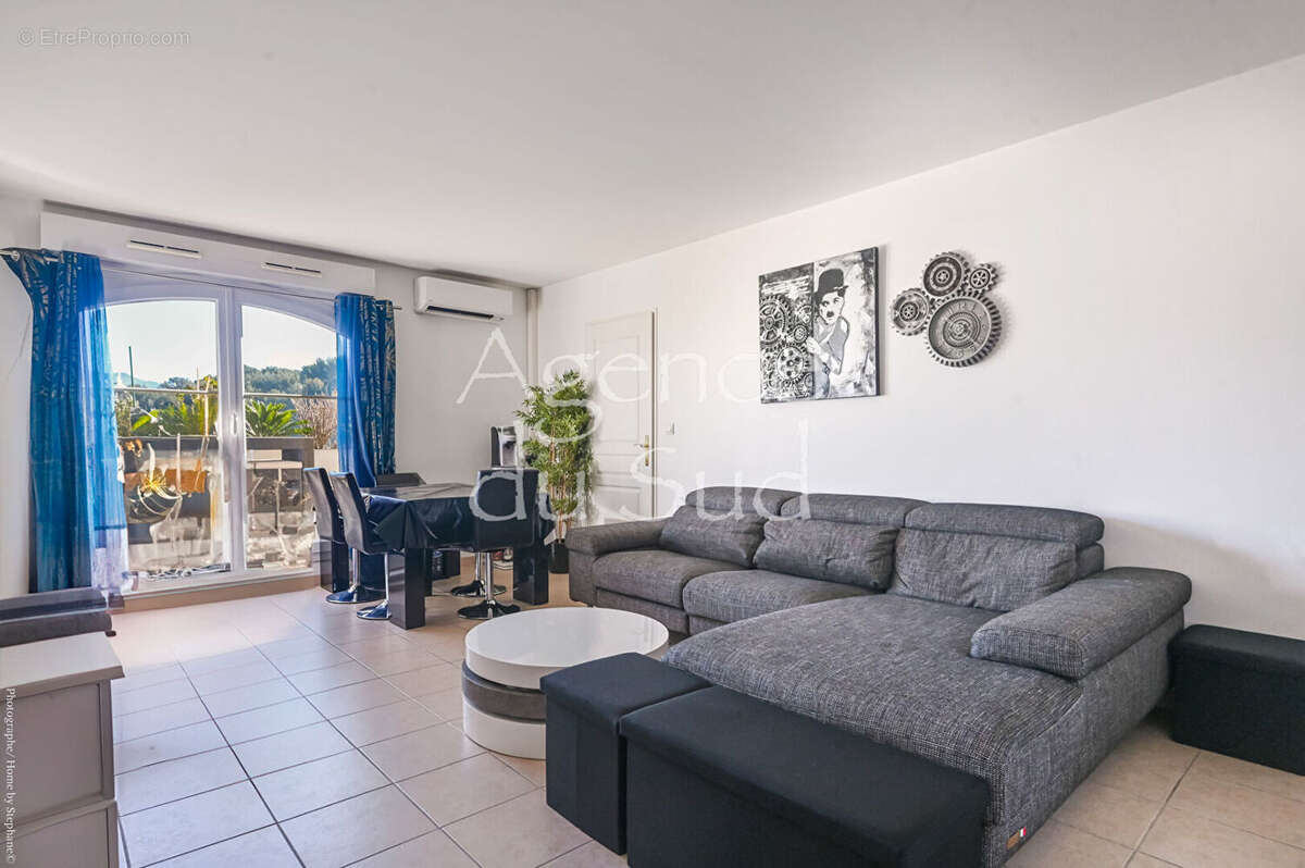 AUBAGNE - Appartement 3 pièces 75 m2 avec Terrasse et Stationnement - photo 8