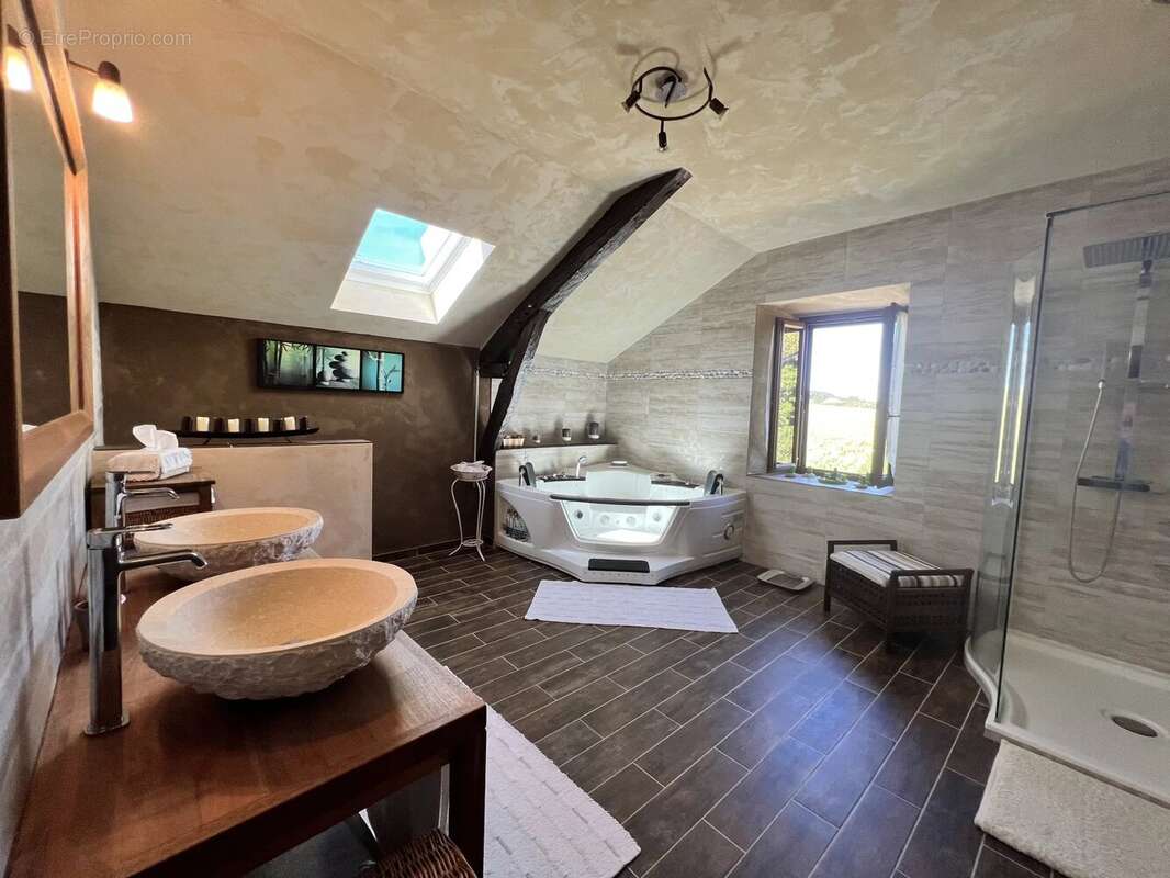 Maison à MIELAN