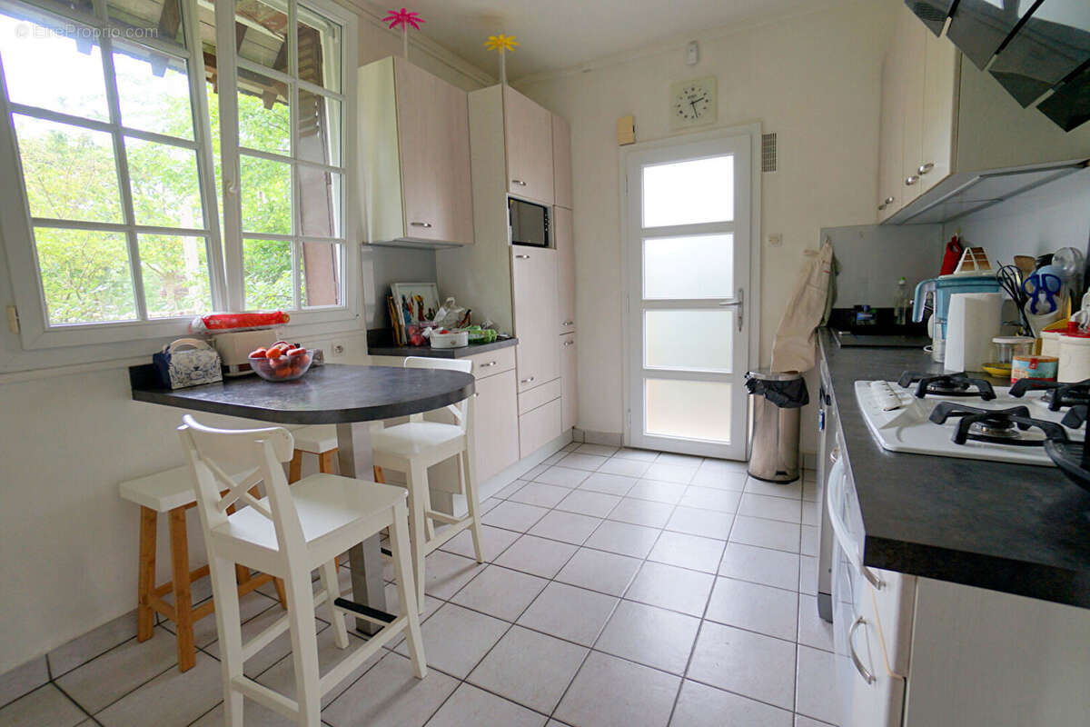 Maison à AUBERGENVILLE