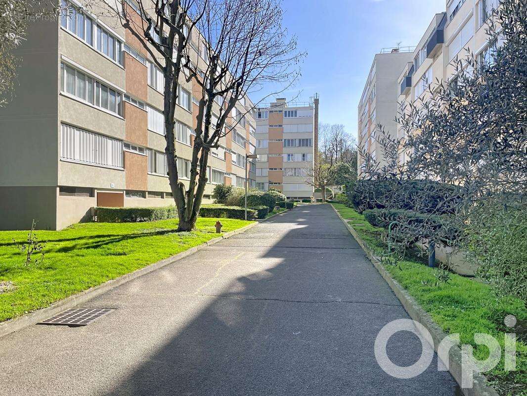 Appartement à LONGJUMEAU