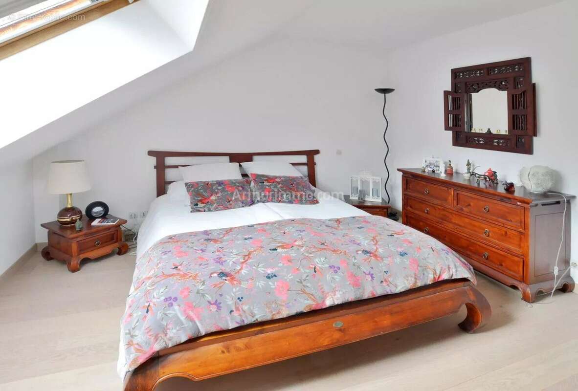 Maison à NOGENT-SUR-MARNE