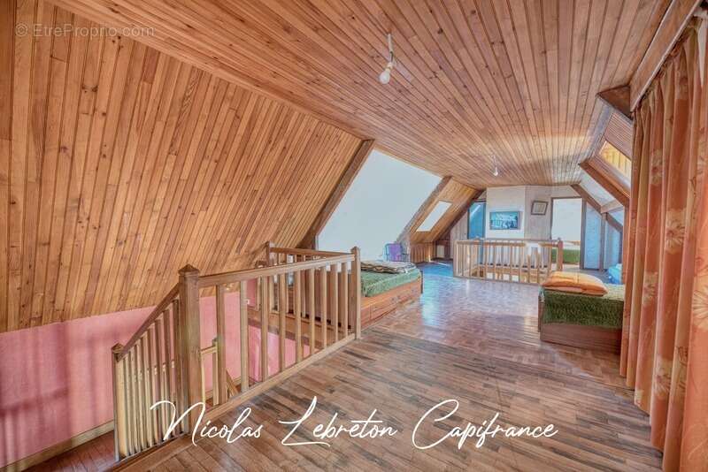 Maison à CHAMPSECRET