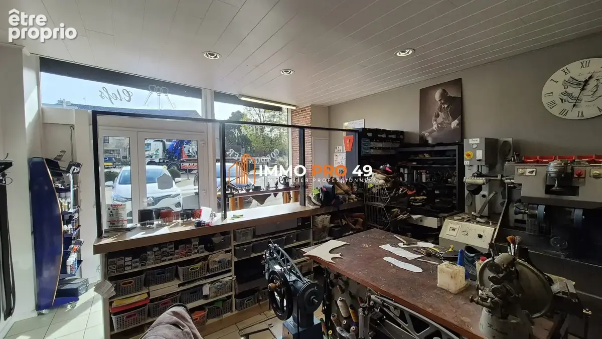 Commerce 80 m² à vendre à Mortagne-Sur-Sevre (85290) - photo 3