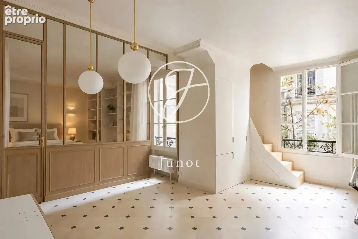 Paris 9e - CLICHY / BALLU - Duplex - 93,28m² Carrez - 3/4 chambres - photo 2