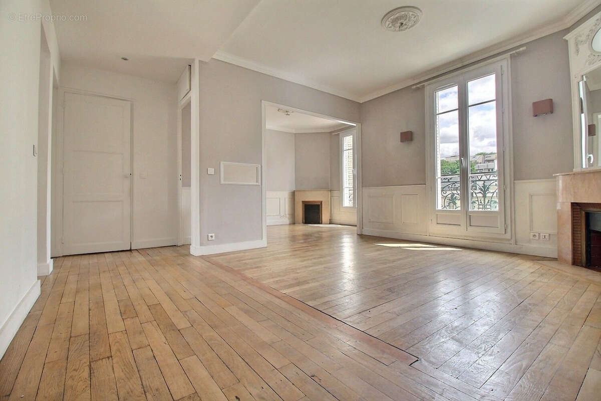 Appartement 69 m² à Issy-Les-Moulineaux  - photo 2