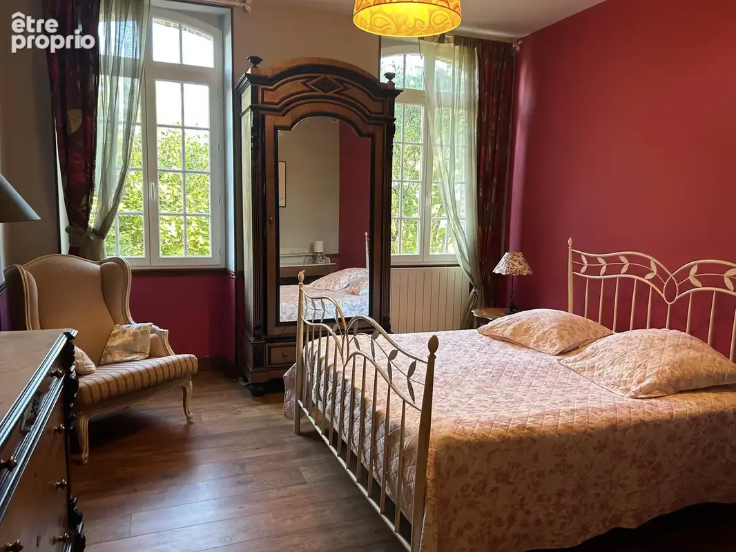 Maison pierre de 220 m2 avec terrain clos - photo 10