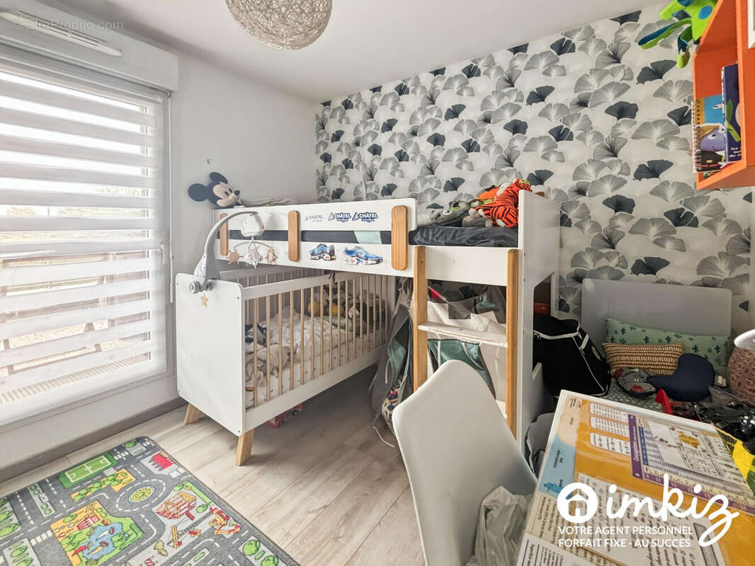 Appartement 3 pièces de 2016 avec terrasse - photo 11