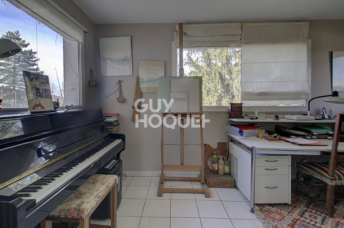 Maison à BOURGOIN-JALLIEU