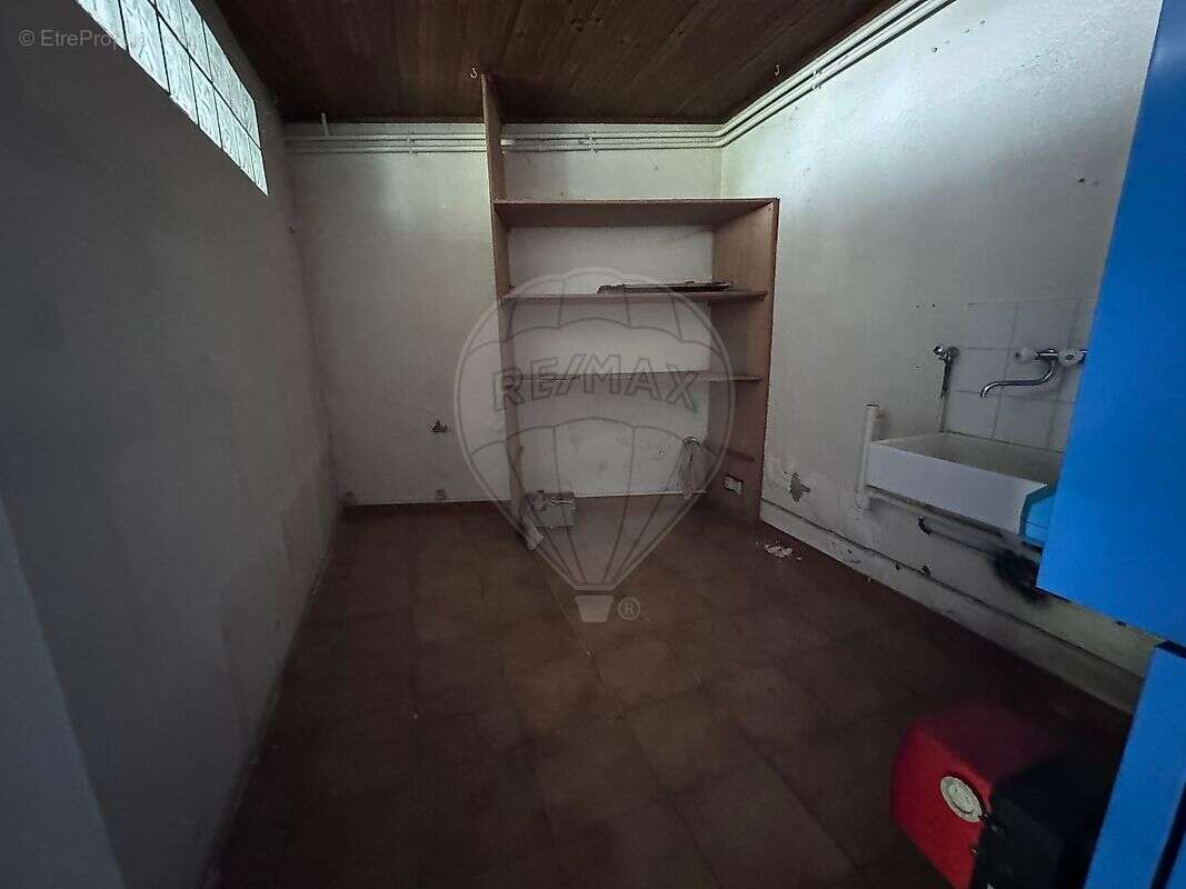 Maison à VARENNES-VAUZELLES