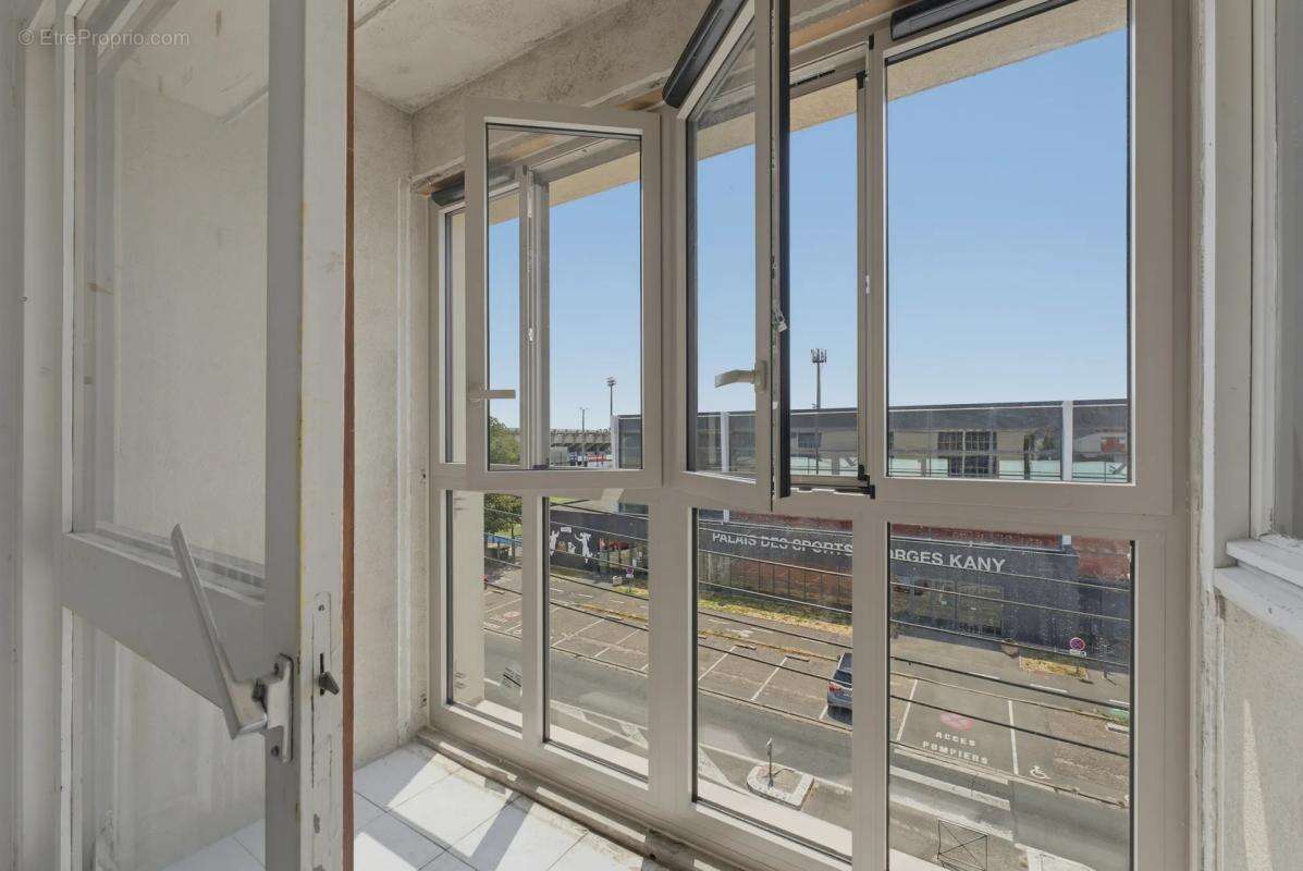 Appartement 1 pièce de 26 m² à Libourne - photo 2