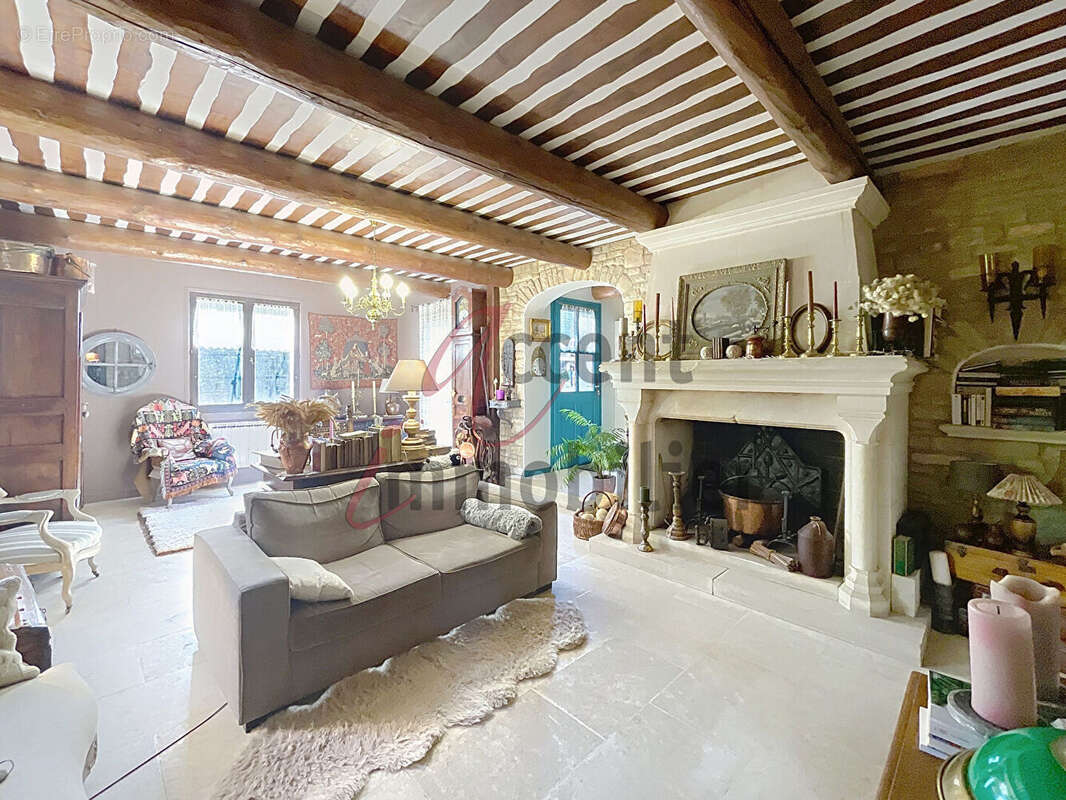 Maison à EYGALIERES