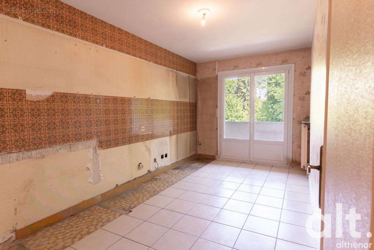 Appartement à ANNECY-LE-VIEUX