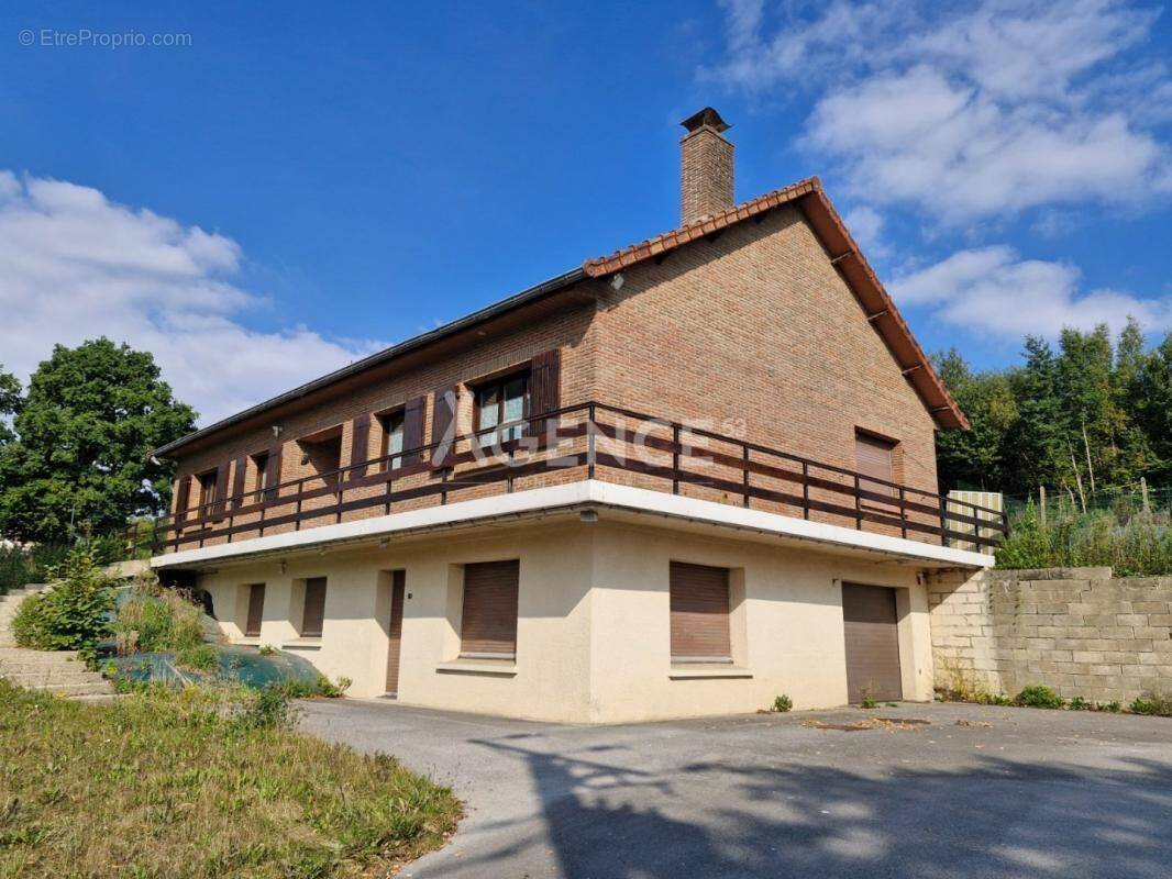 Maison à CLETY