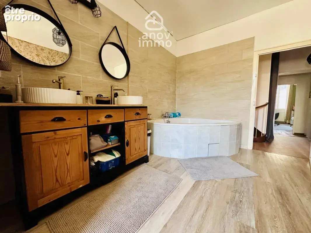 Ensemble immobilier de caractère   194 m2 + logement indépen - photo 17