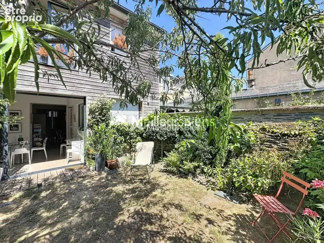 Elégante maison angevine rénovée avec jardin plein sud - photo 3
