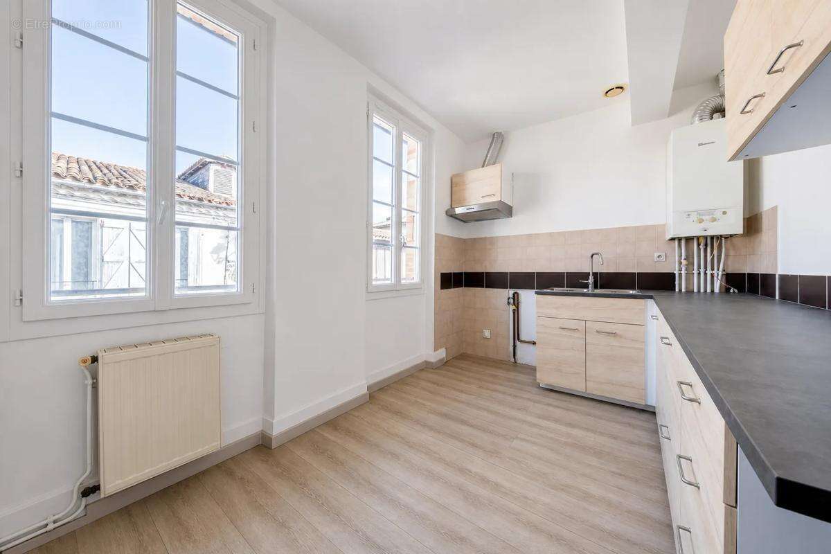 Maison à COLOGNE